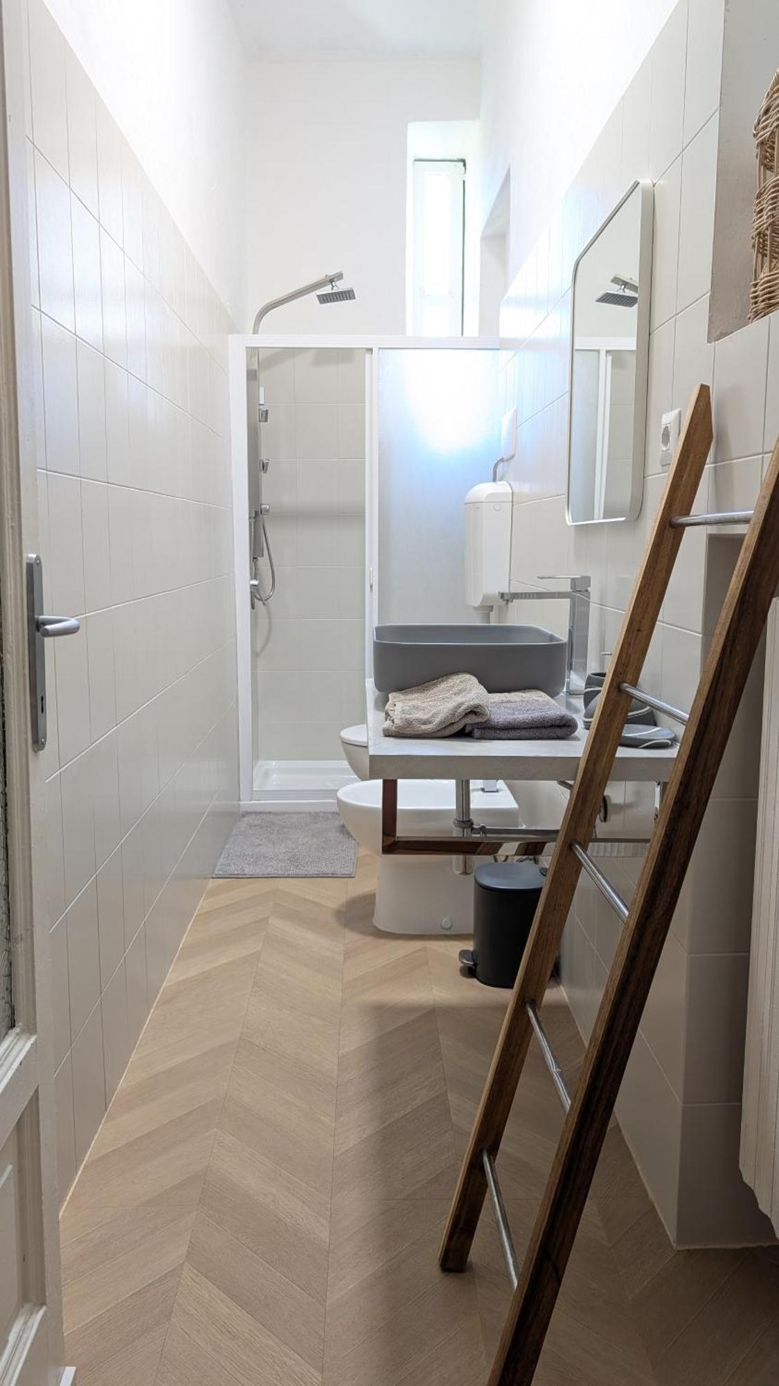 Grand Central 1845 - 2 Bedrooms Design Flat Bergamo Zewnętrze zdjęcie